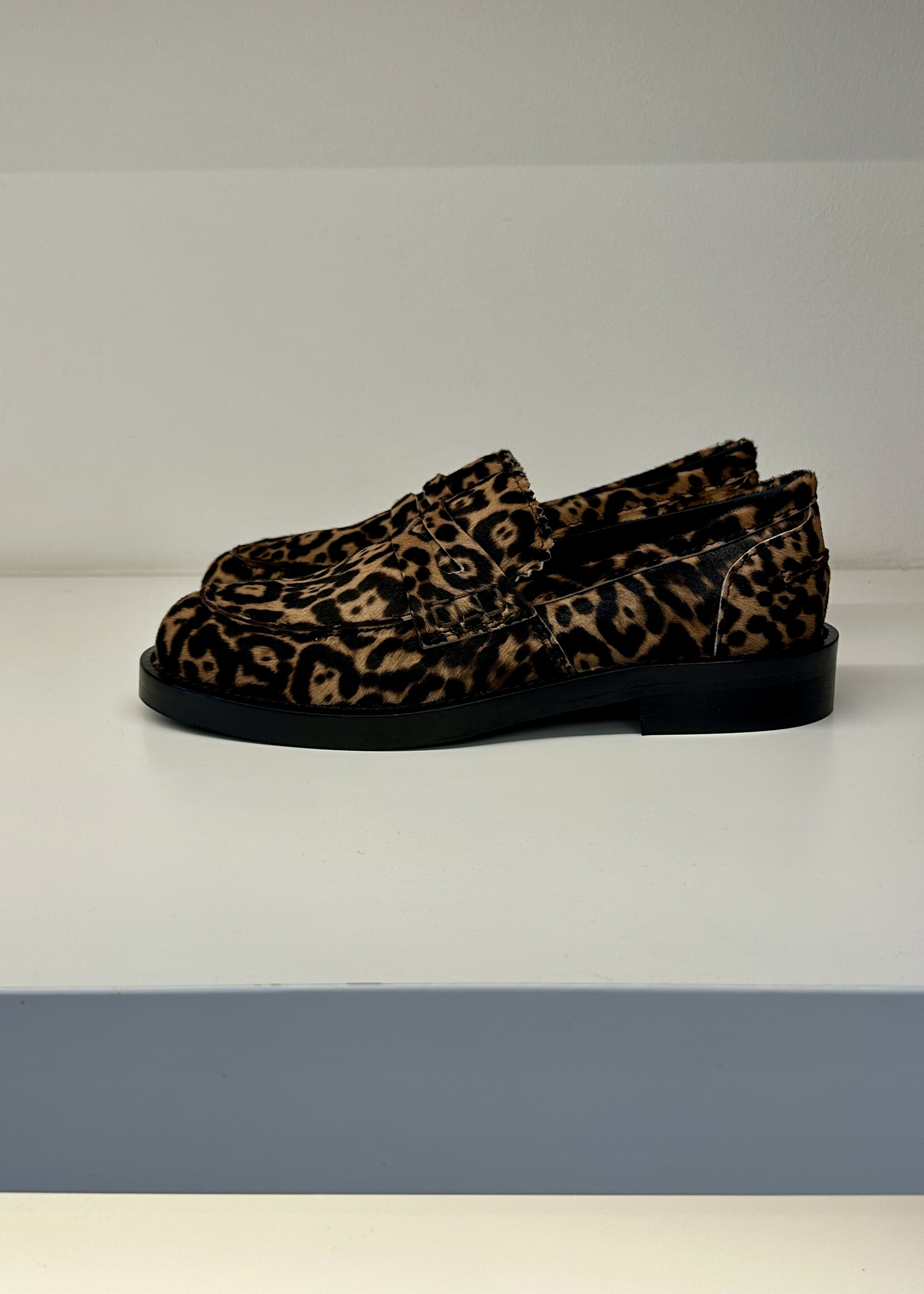 Leopard mocassin