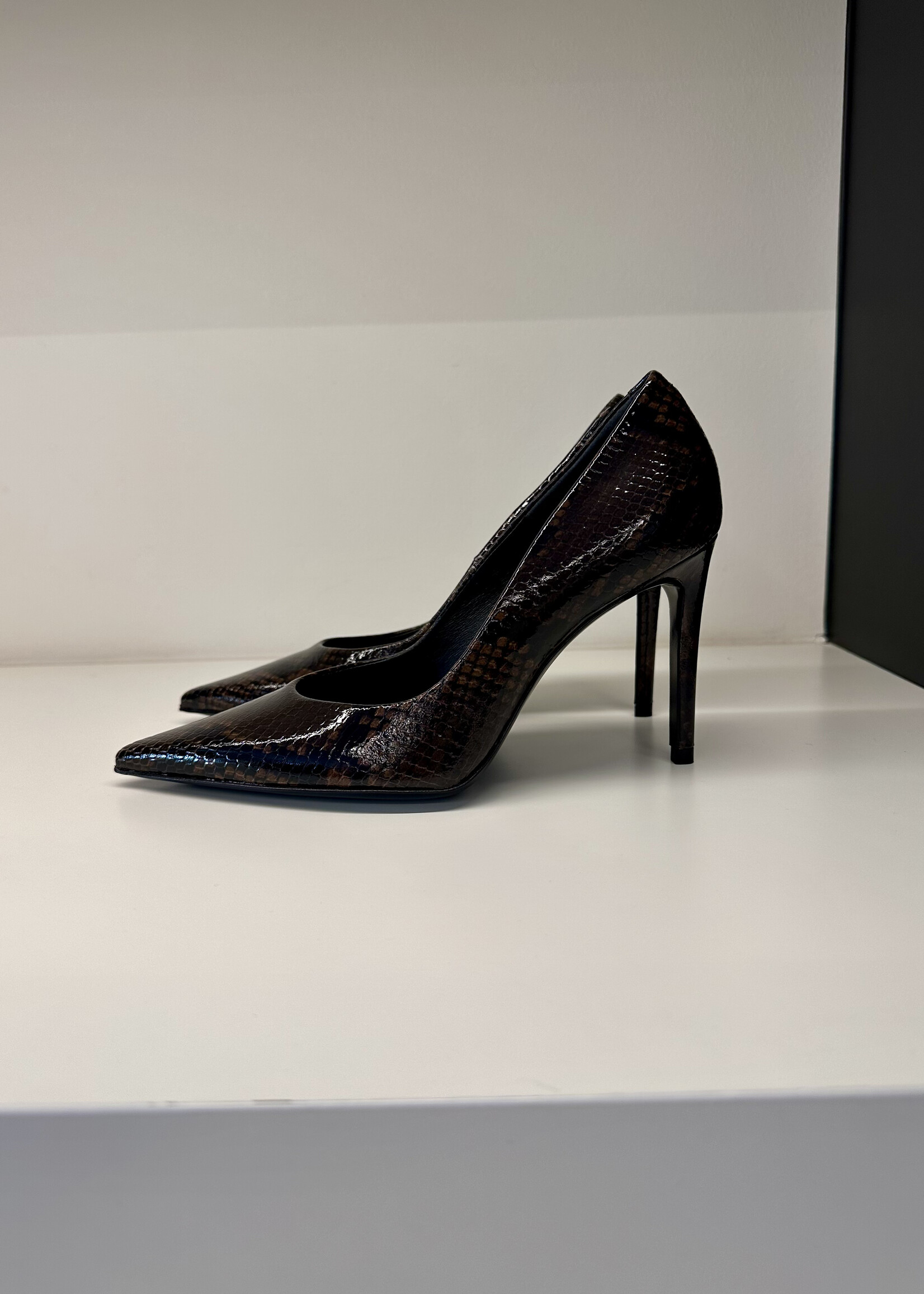 Python Stiletto