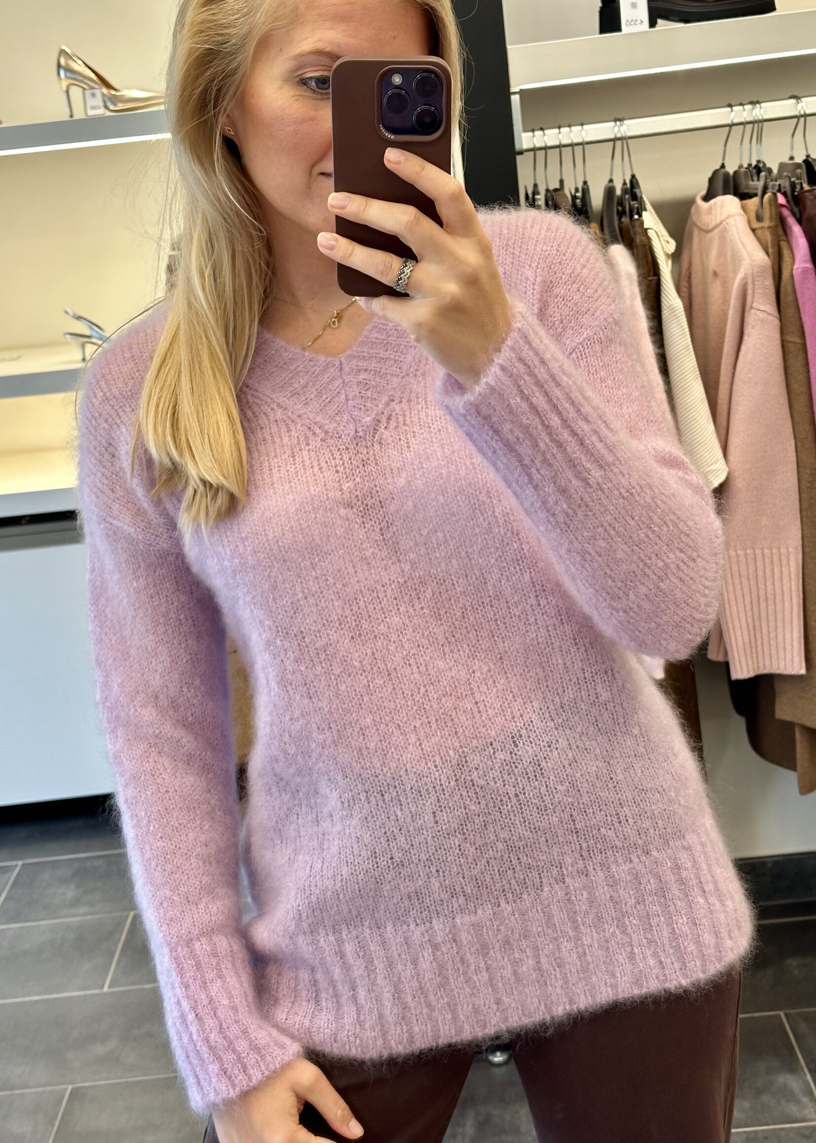 V-Neck Kid Mohair Lila