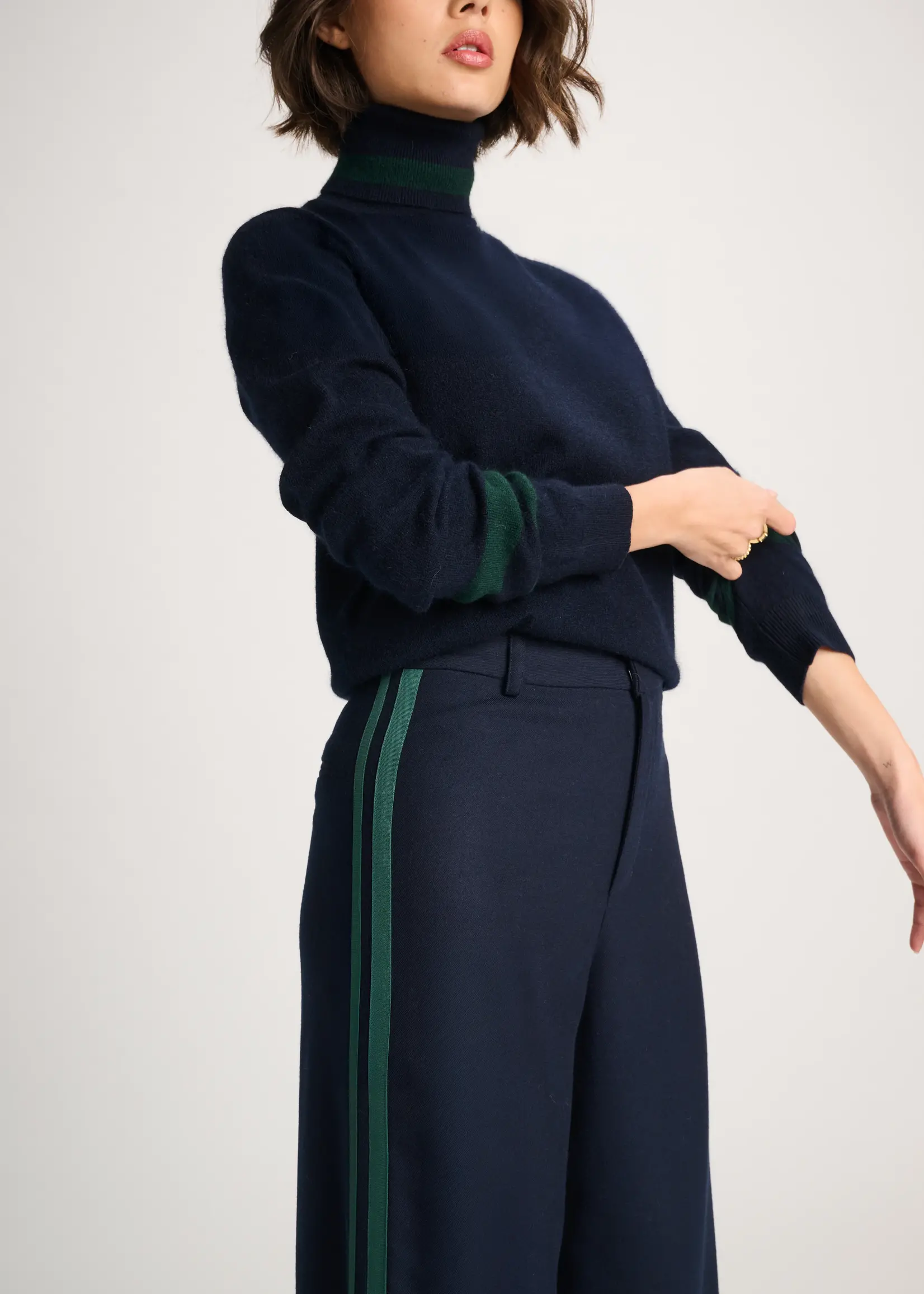 Pull Rule N°50 Woolmix Sapphire/Forest