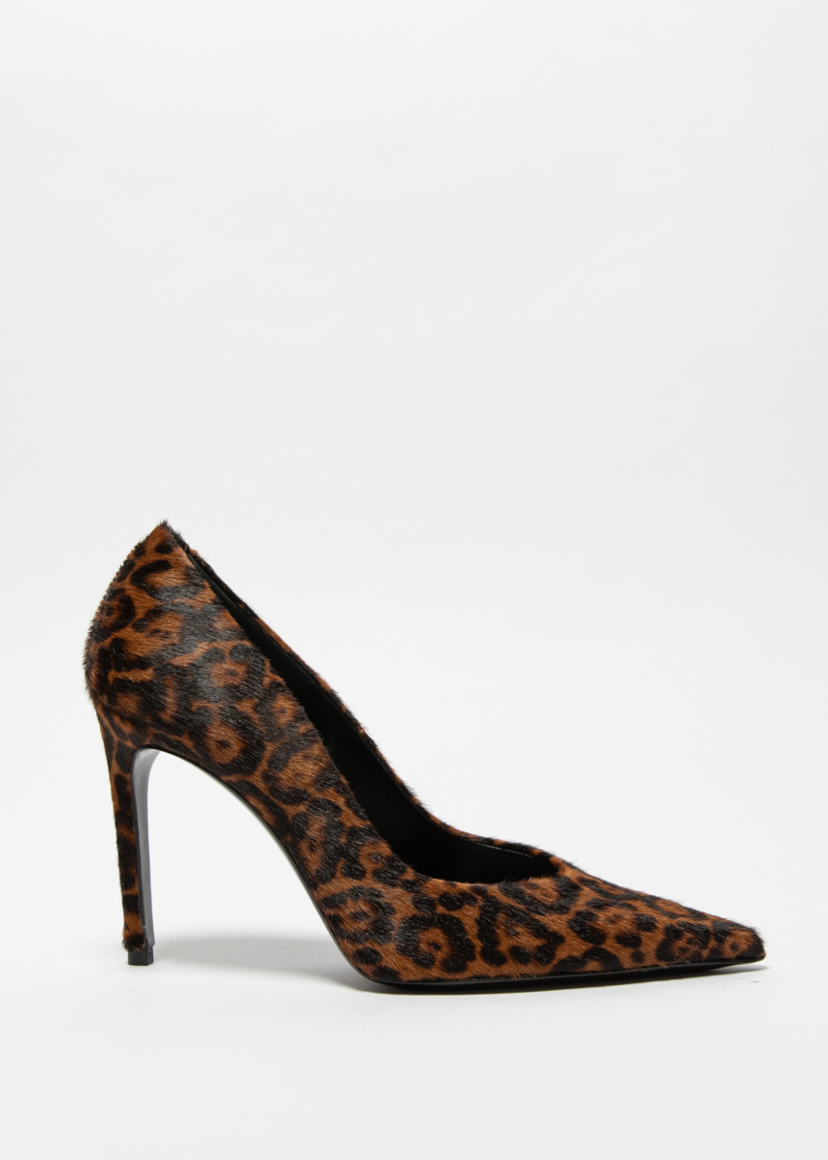 Leopard stiletto