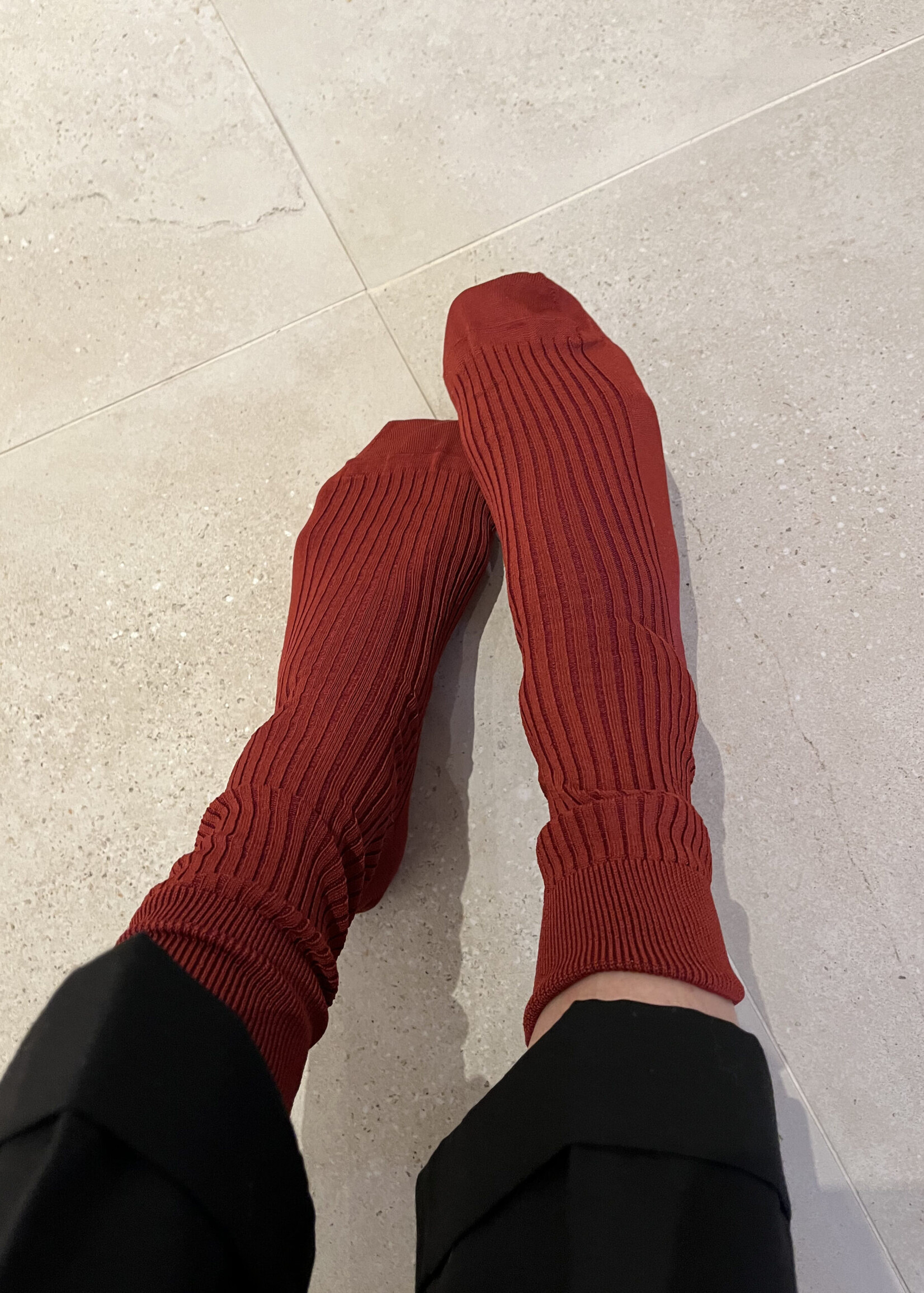 Mrs. Hosiery Mrs. Silky Red Rust