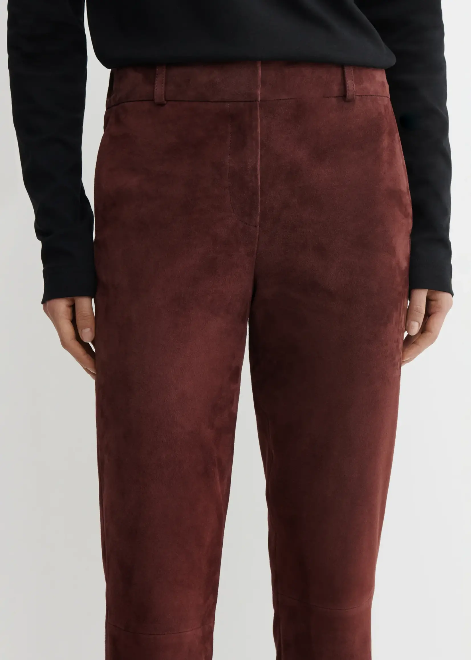 Lucia Stretch Suède Shiraz