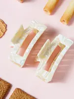 Maya Clip Wit