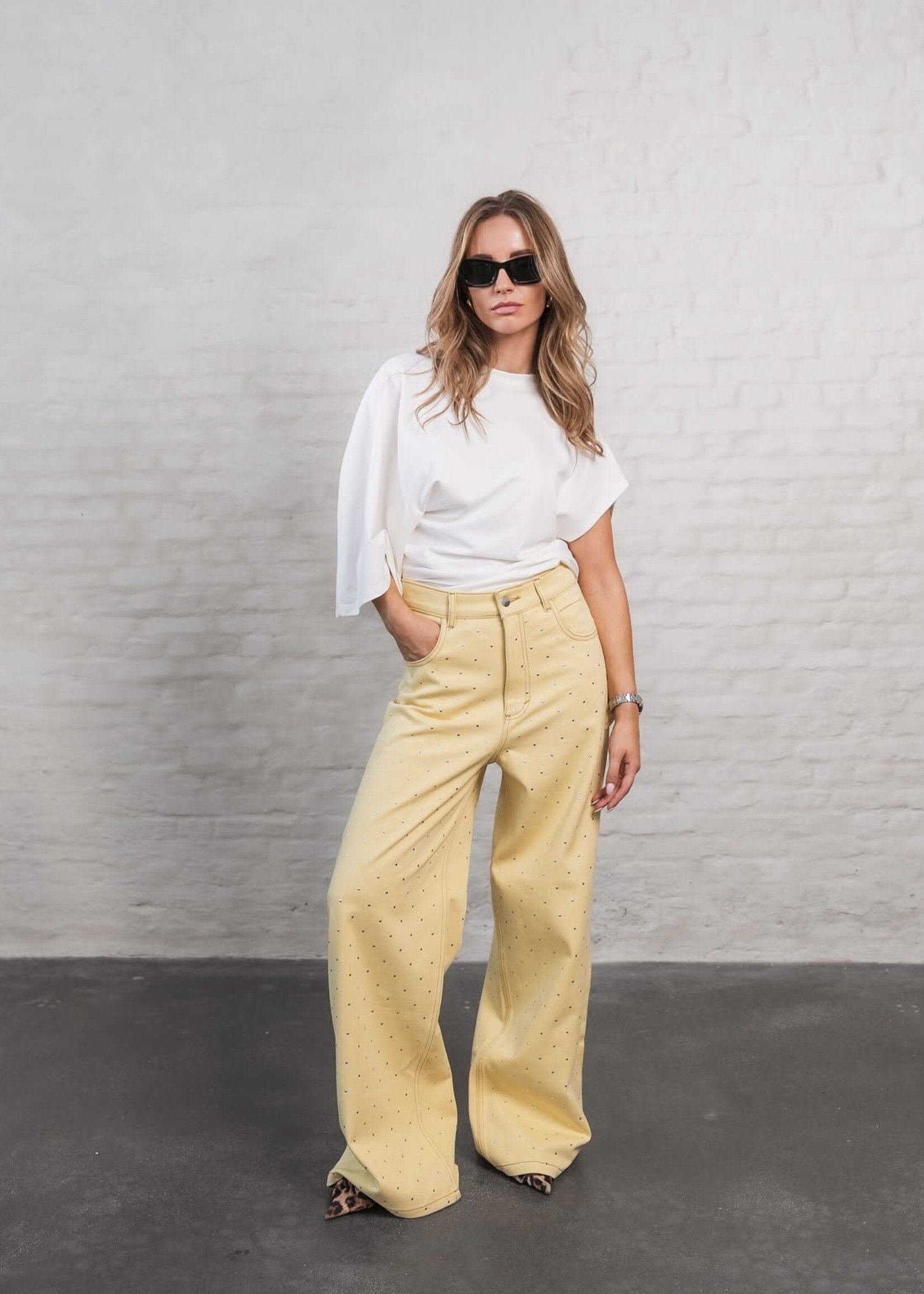 Eva Jeans Yellow Studs