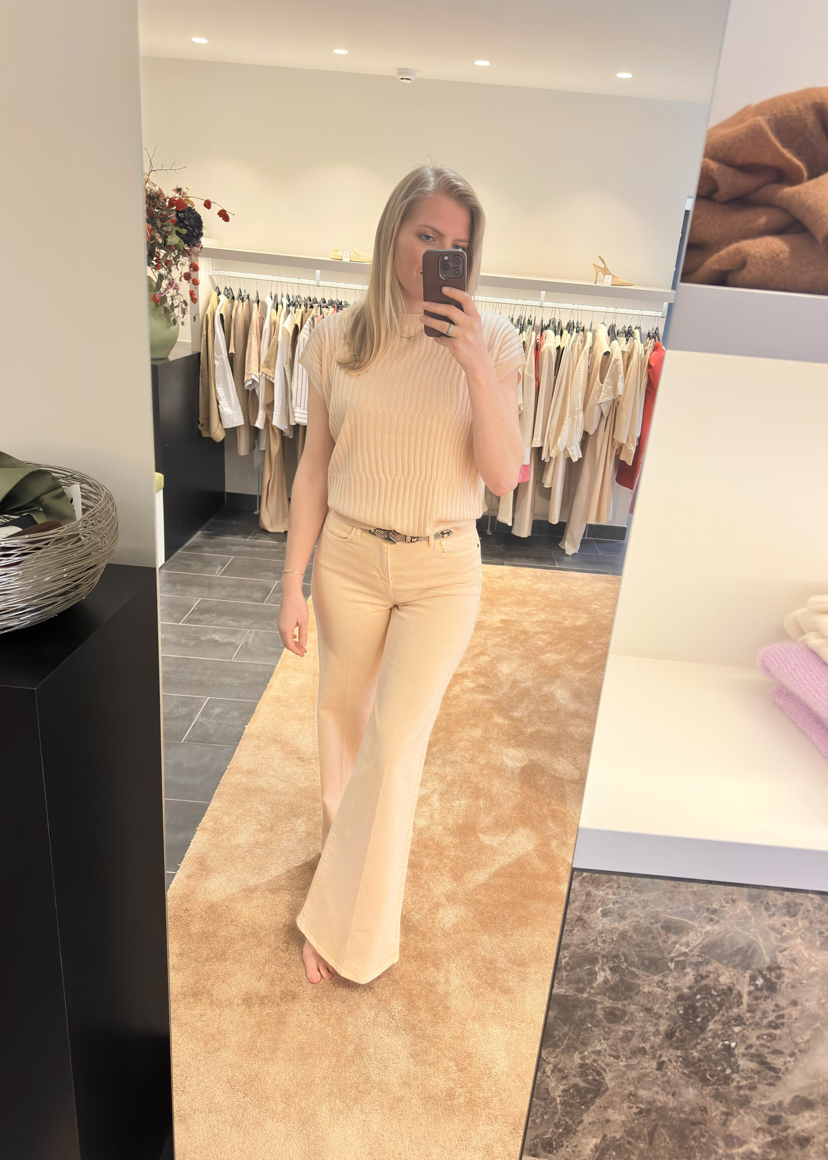 Mumbai Trousers Powder