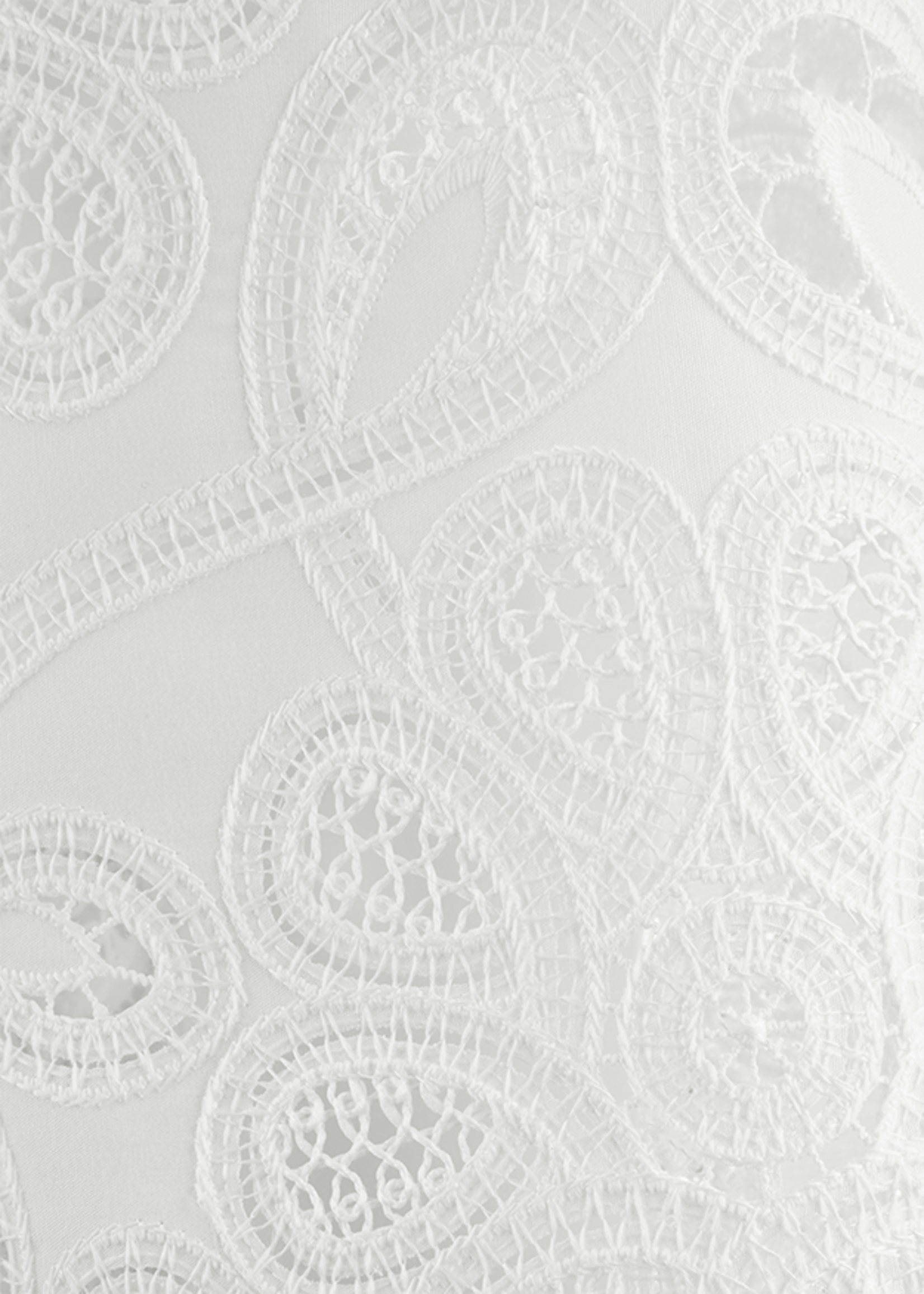 Witte Poplin Blouse Met Geborduurde Mouwen