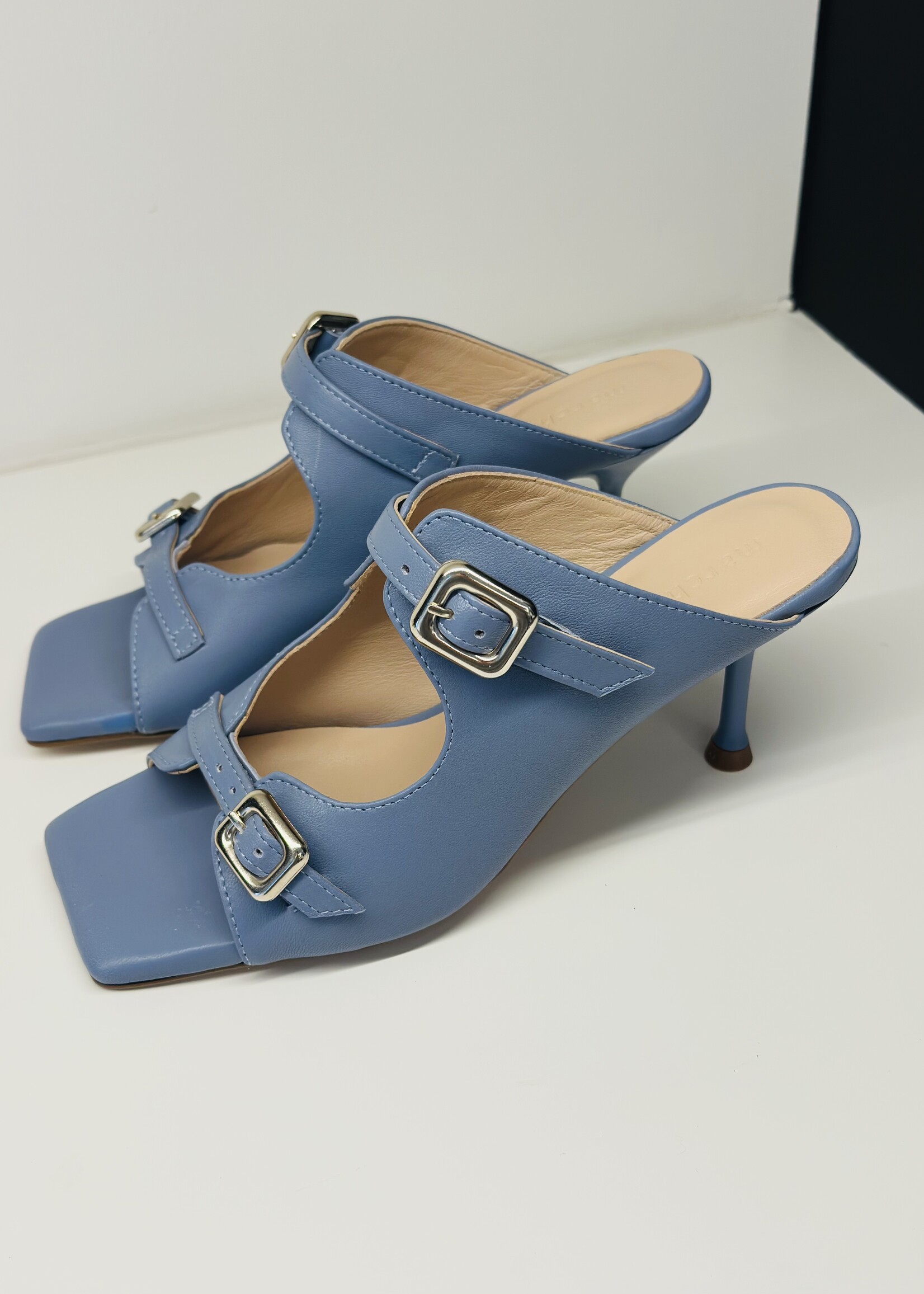 Raquelle Sandal High Heel