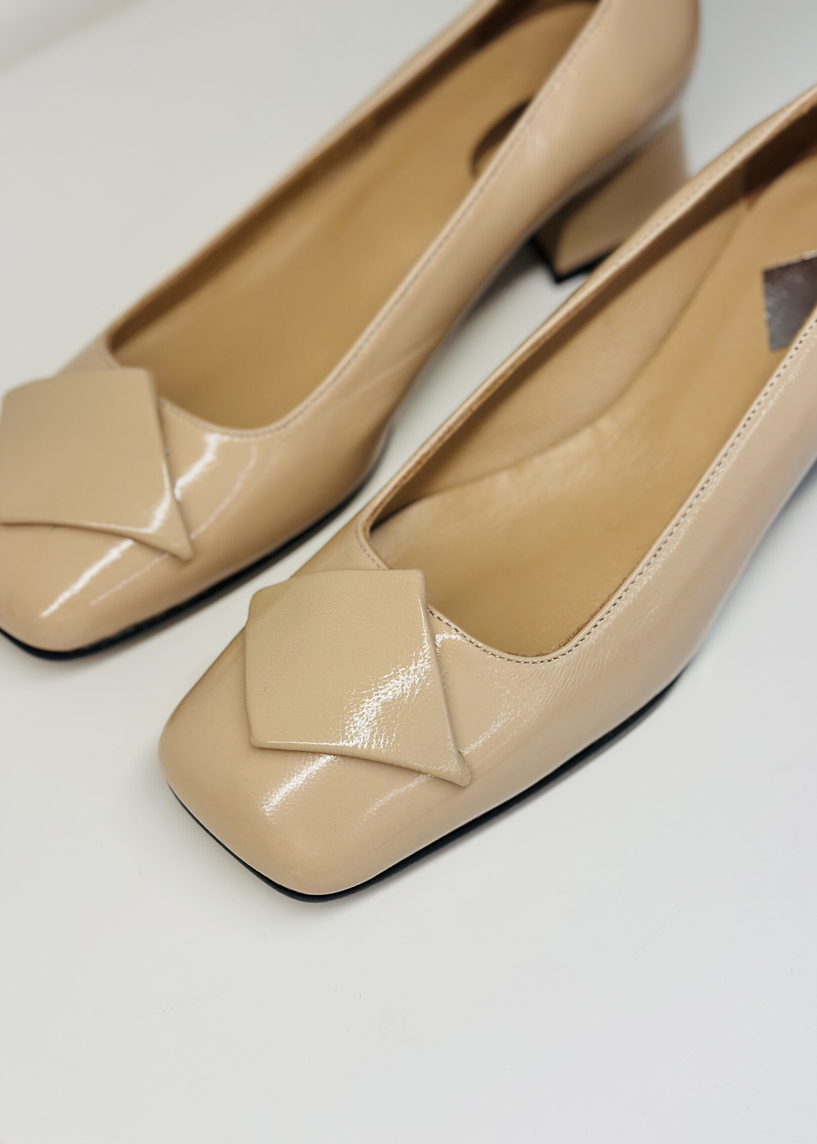 Chantal Patent Sunkissed Beige