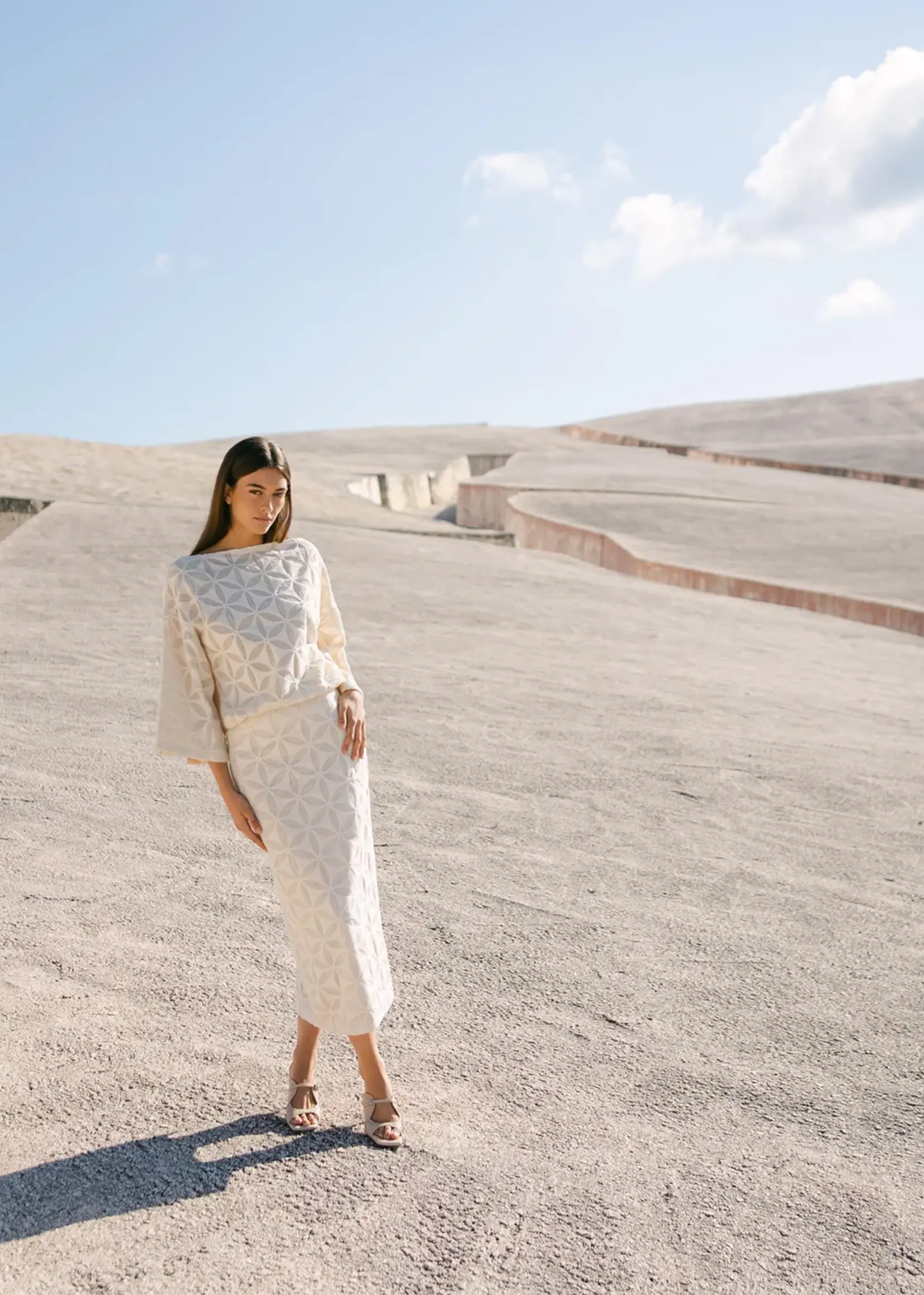 Minimal Skirt Echo Lace Ivory