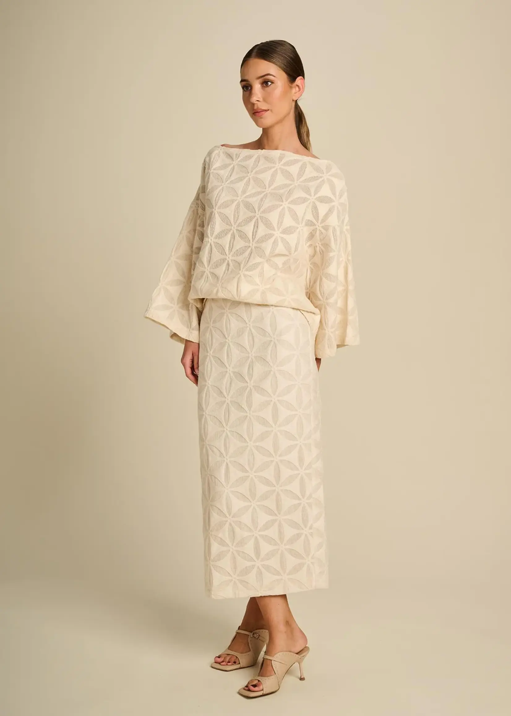 Minimal Skirt Echo Lace Ivory