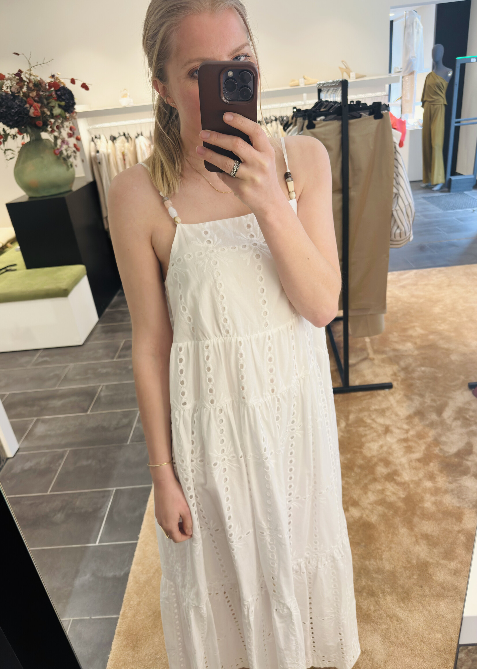 Witte broderie bain-soleil