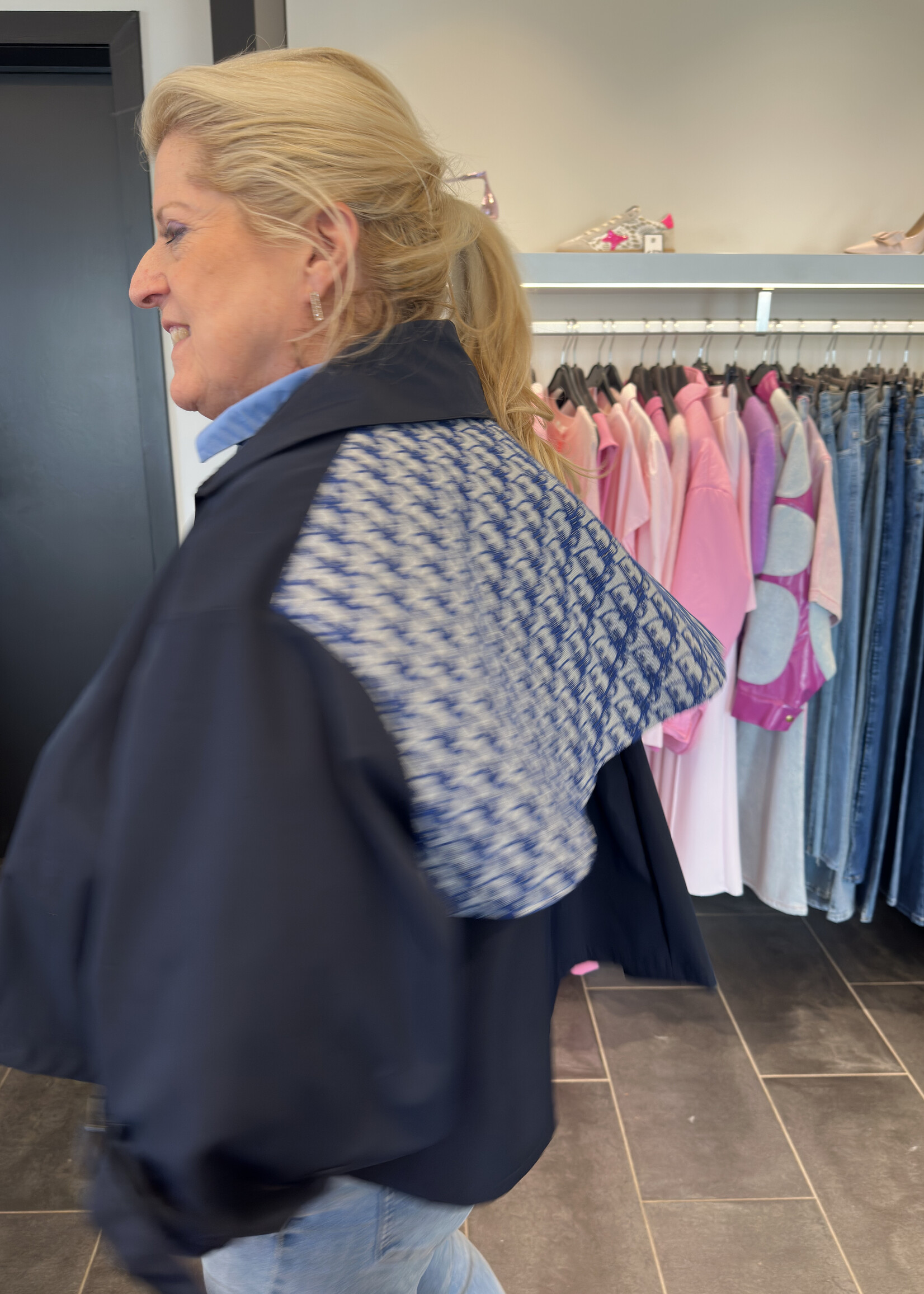 Cape Designer Back N°4