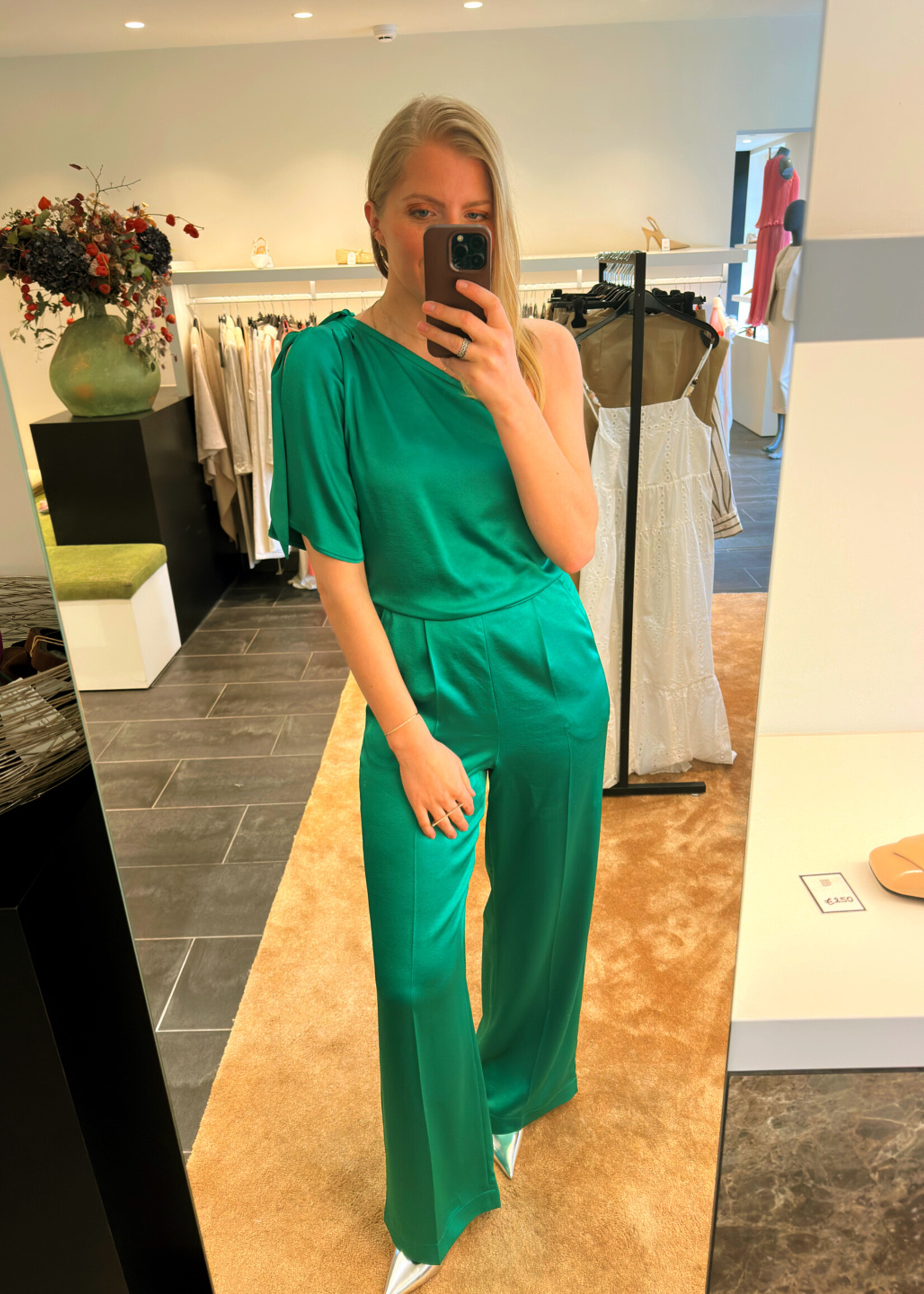One-Shoulder Jumpsuit Exotic