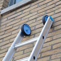 Eurostairs Eurostairs Reformladder dubbel uitgebogen 2 x 12 sporten + gevelrollen
