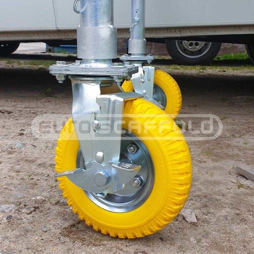 Euroscaffold Tuinsteiger 75x190x3m inclusief tuinsteigerwielen