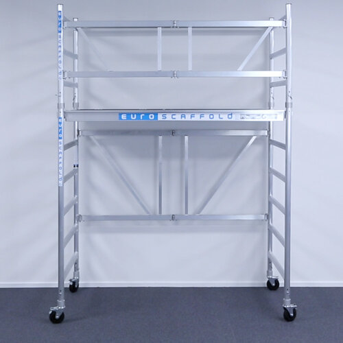 Euroscaffold Kamersteiger 90x190x4m werkhoogte + platform 30 cm + uitbreiding B
