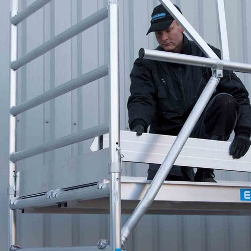 Euroscaffold Rolsteiger Professional 135 x 250 x 4,2m werkhoogte incl. dubbele voorloopleuning