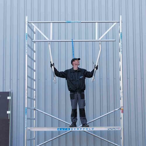 Euroscaffold Rolsteiger Professional 135 x 190 x 12,2m werkhoogte incl. dubbele voorloopleuning