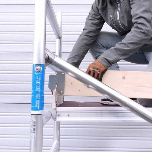 Alumexx Rolsteiger Alumexx Basic 135 x 190 x 6.20m werkhoogte met carbon platformen