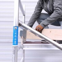 Alumexx Rolsteiger Alumexx Basic 135 x 190 x 10.20m werkhoogte met carbon platformen