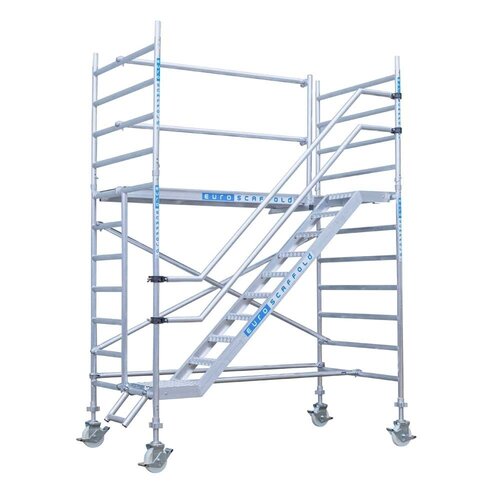 Euroscaffold Trappentoren 135 x 250 x 4,2m werkhoogte