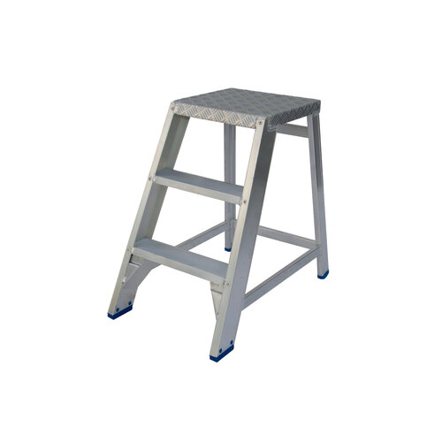 Solide 3 tr. vaste Montagetrap incl. platform van traanplaat Type MT