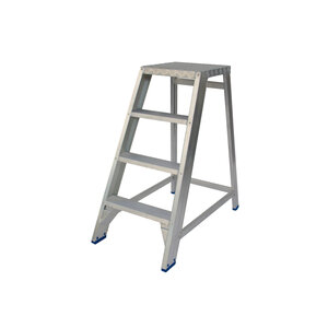 4 tr. vaste Montagetrap incl. platform van traanplaat Type MT
