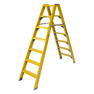 2 x 7 tr. incl. platform glasvezelversterkte Industrietrap Type DT + baktrede NEN2484