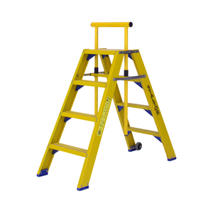 2 x 4 tr. incl. platform glasvezelversterkte Industrietrap Type DT + wegklapbare beugel NEN2484
