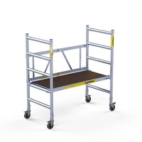 Kamersteiger 75 x 150 x 3 meter werkhoogte Met verstelbare Wielen