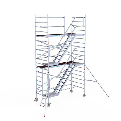 Euroscaffold Ext. rolsteiger/trappentoren 135x305x6,2m werkhoogte