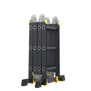 Vouwladder 4x4 met wieltjes en platform Vouwladder 4x4 met wieltjes en platform