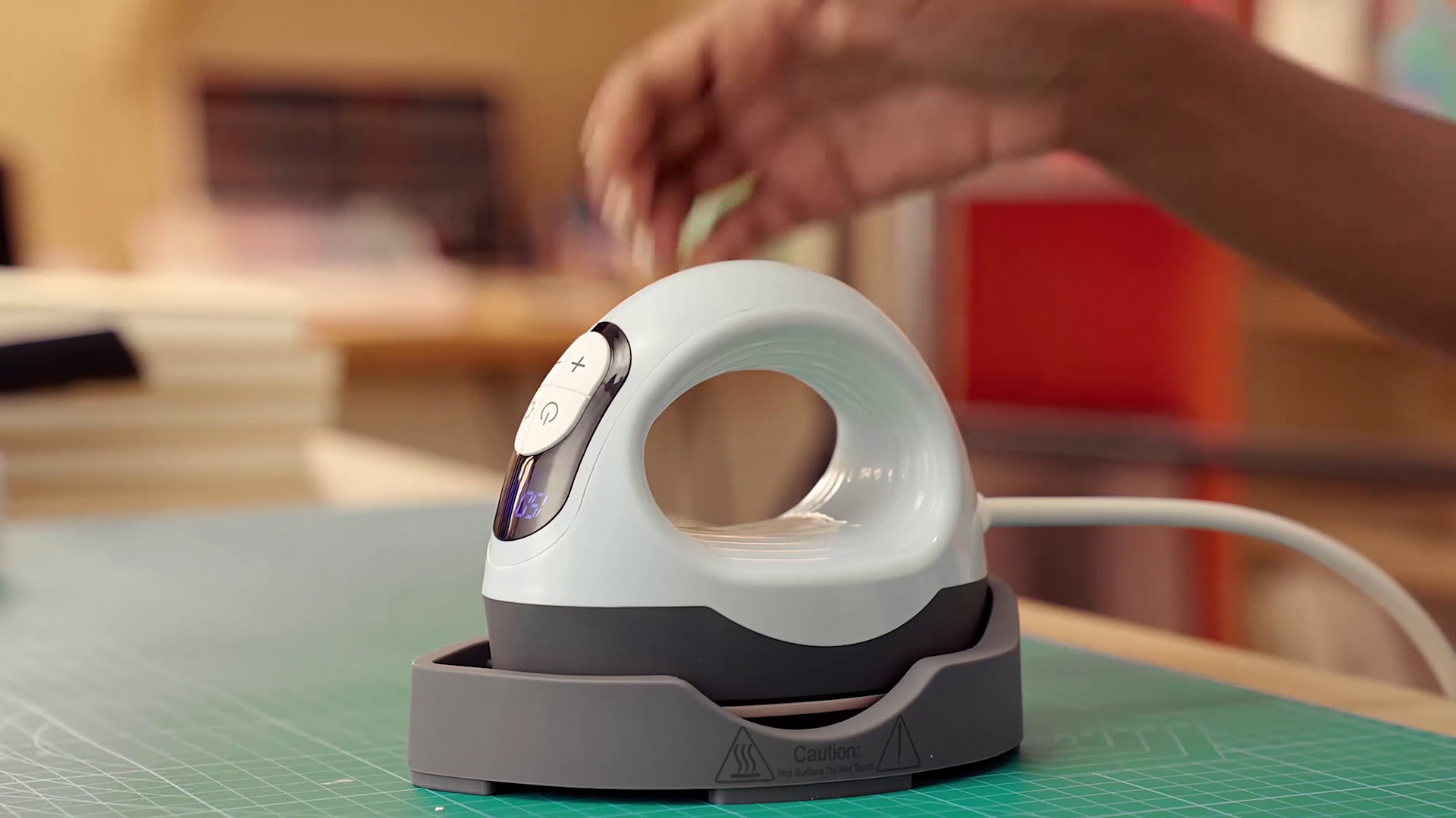 LOKLiK ImPress™ Mini 3 - small heat press - LOKLiK Europe