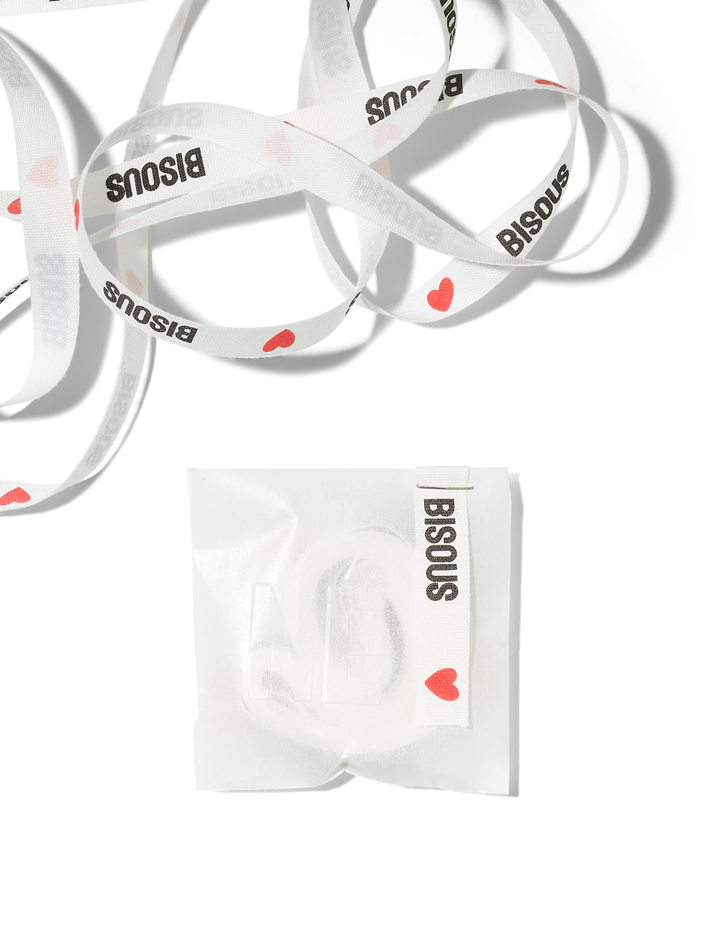 NOUVEL ÉTÉ 3 Meter BISOUS, Baumwollband in zwei Breiten