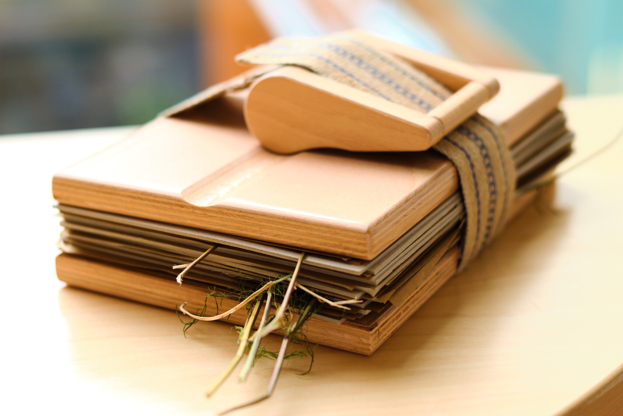 Blumenpresse aus Buchenholz