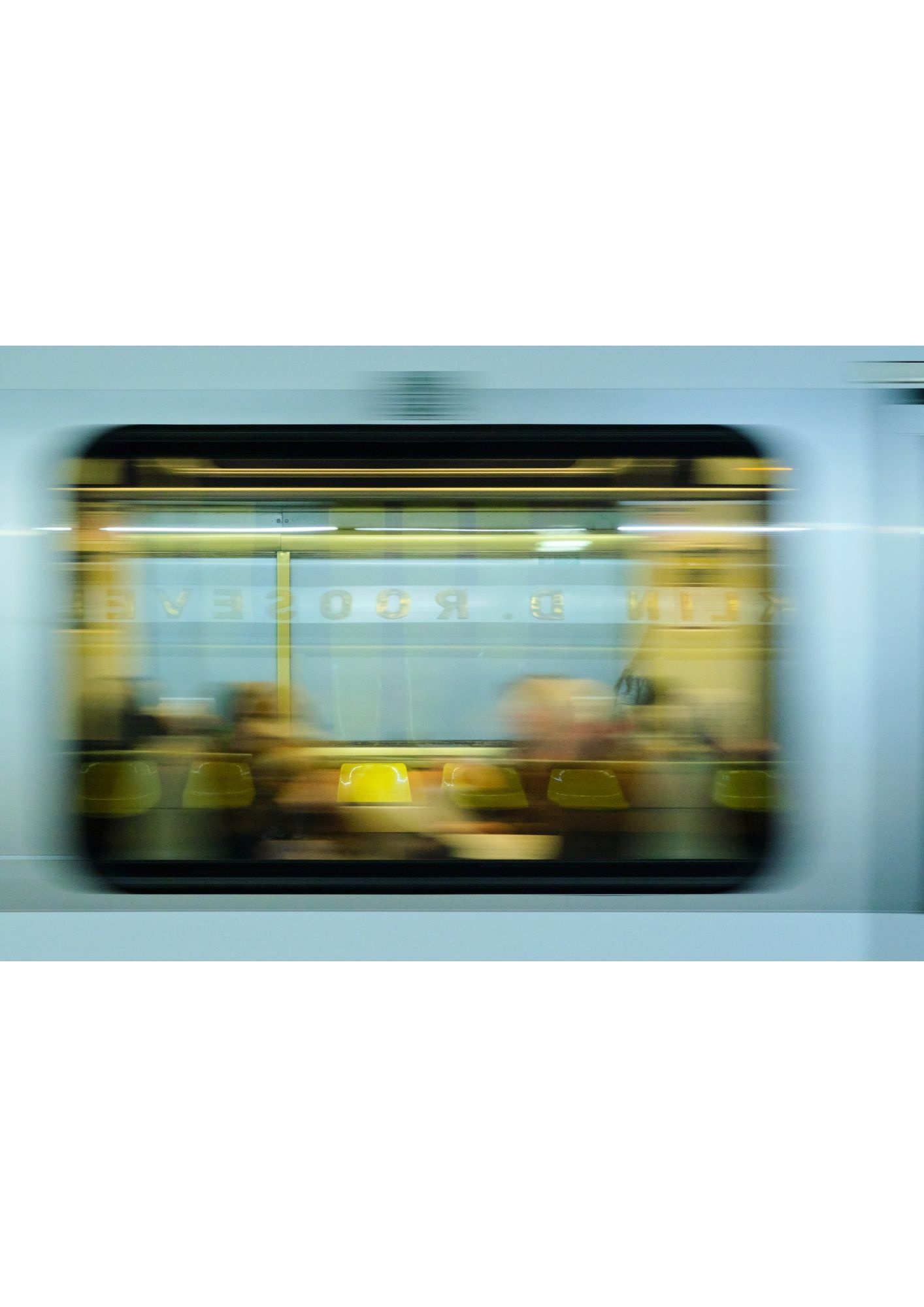 NOUVEL ÉTÉ Fine Art Print CHAISES JAUNES N°1 in verschiedenen Formaten