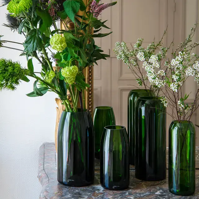 Upcycling Vase aus Weinflasche 1,5L grün