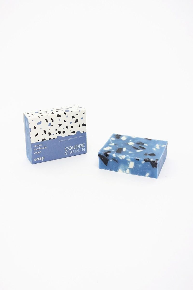 COUDRE BERLIN Seife Terrazzo blau