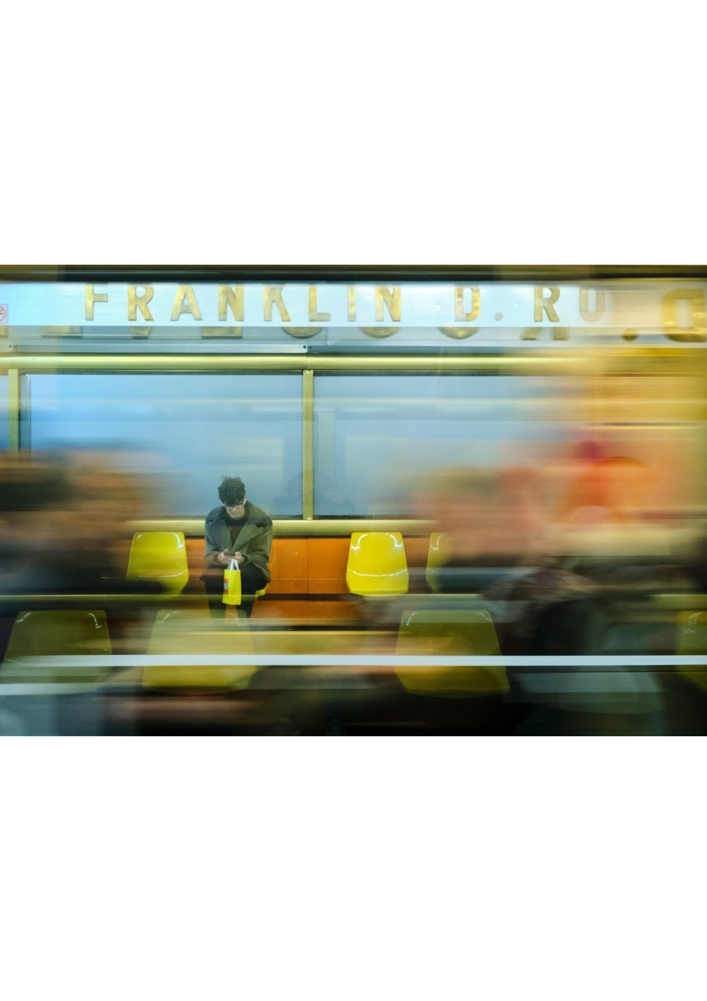 Fine Art Print CHAISES JAUNES N°3 in verschiedenen Formaten