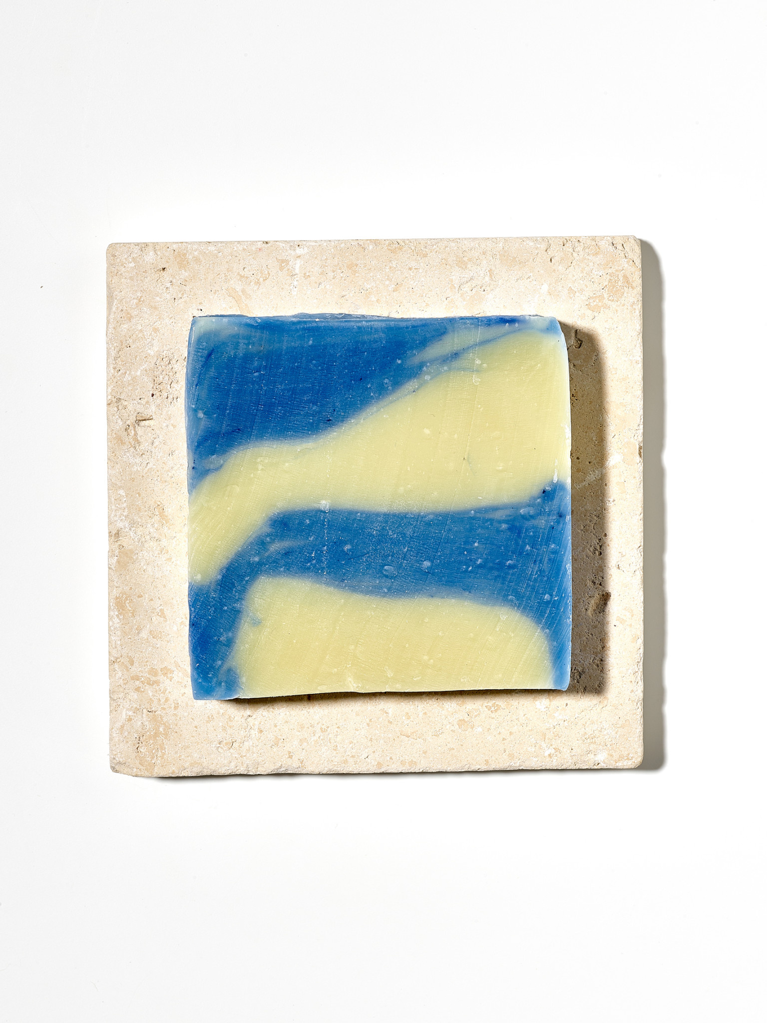 NOUVEL ÉTÉ Travertinablage quadratisch für Seifen, Schmuck und mehr