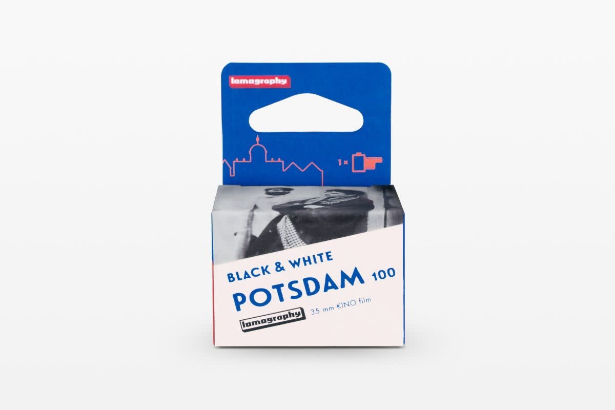 LOMOGRAPHY B&W 100 35mm Potsdam Kino Film