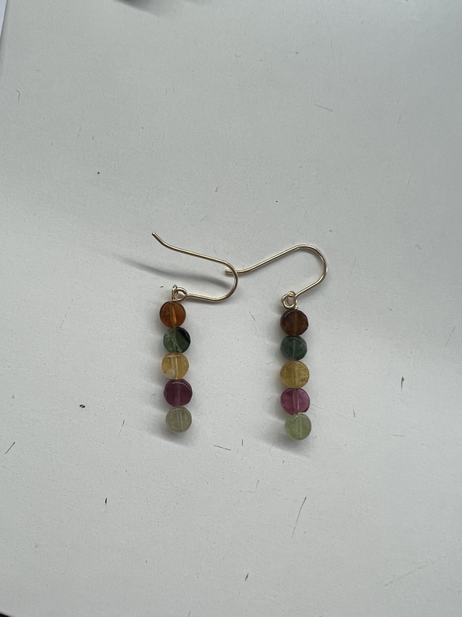 NOUVEL ÉTÉ NINA, Ohrhänger, 14-karat gold filled, 5 bunte Turmaline rund