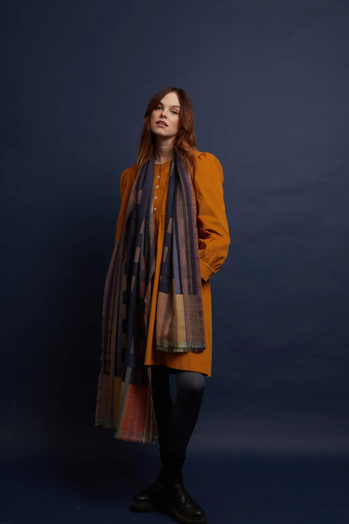 Blaues Wickeltuch / Schal Gillingham Midnight