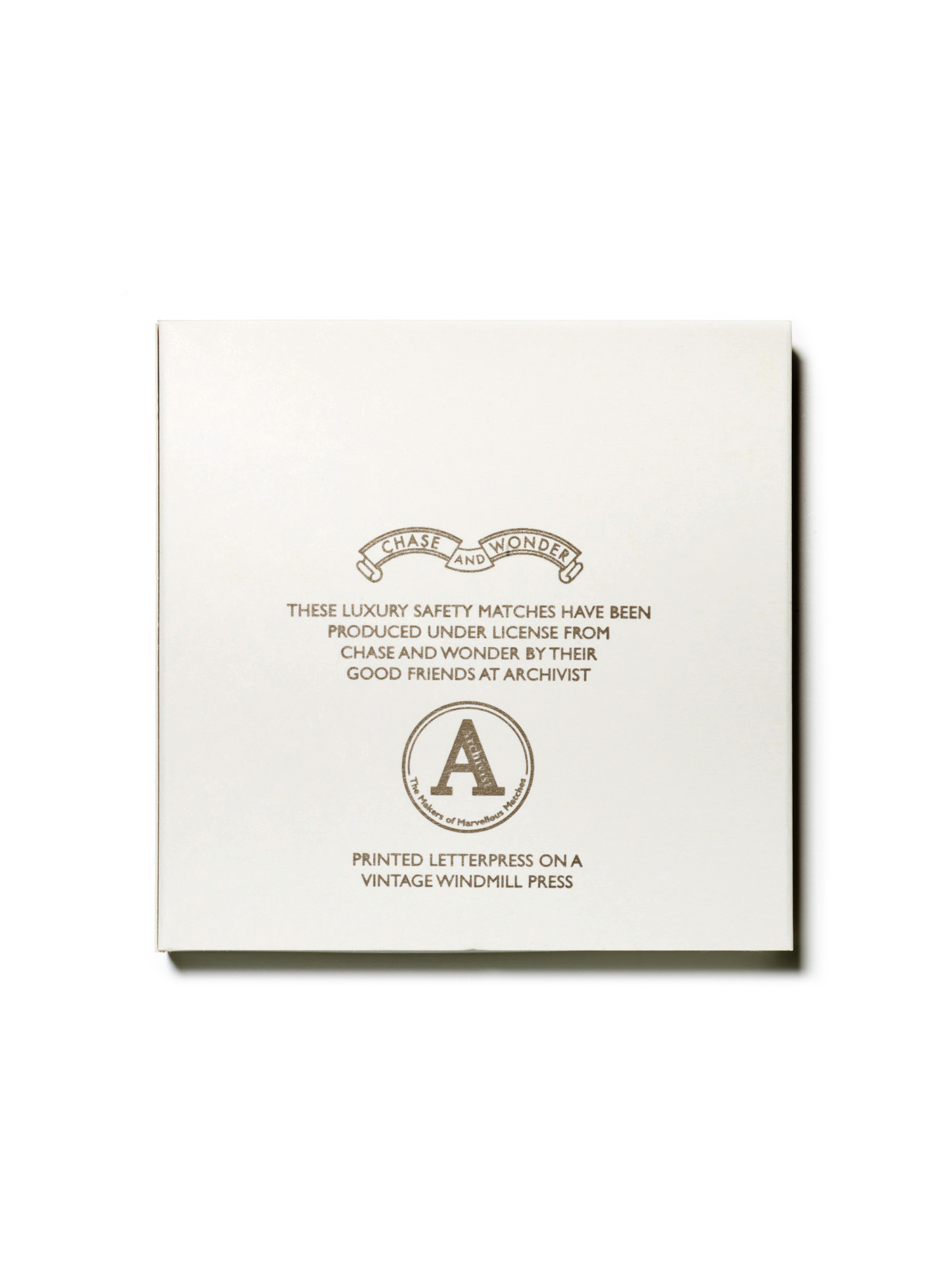 ARCHIVIST GALLERY Into The Wood Luxury Matches – Streichholzschachtel