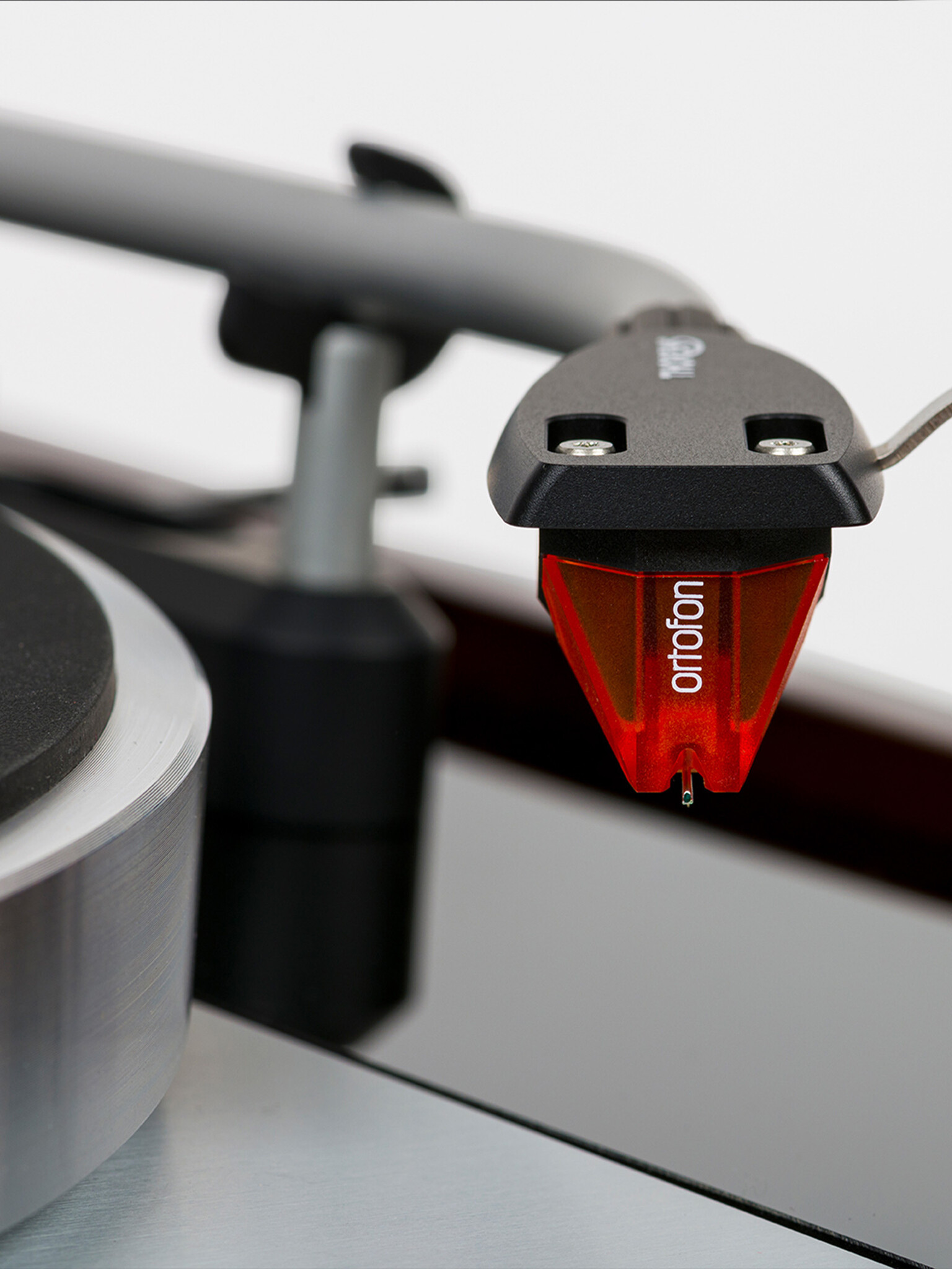 THORENS Plattenspieler TD-1500 Ortofon 2M Bronce TP-1500/SME Sub-Chassis