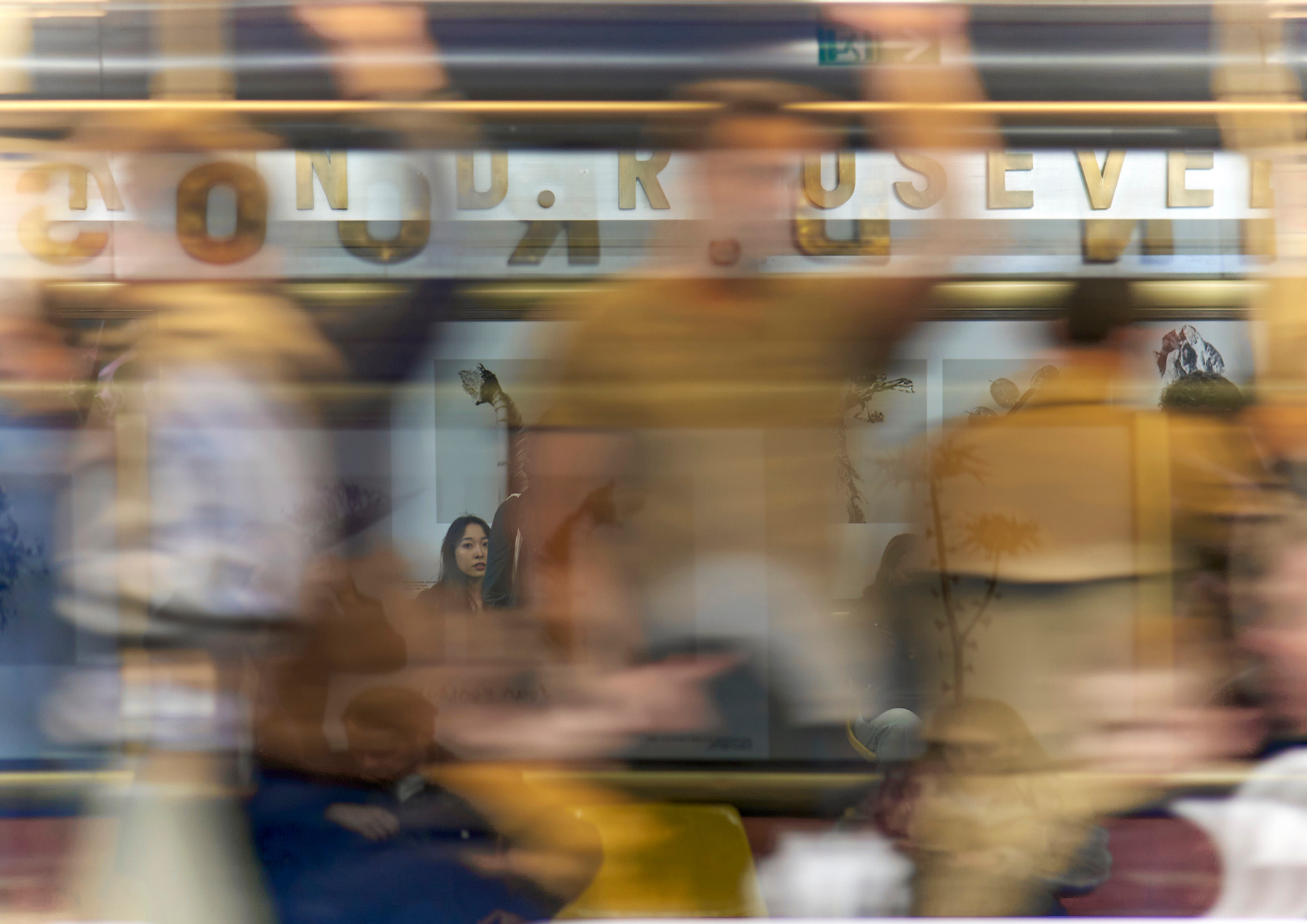 NOUVEL ÉTÉ Fine Art Print CHAISES JAUNES N°7 in verschiedenen Formaten