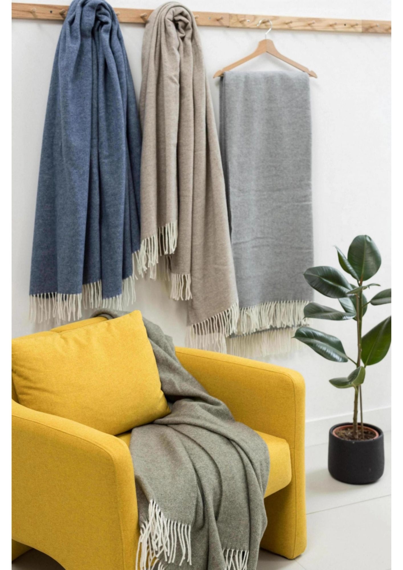 Merino- und Kaschmirdecke in drei Farben