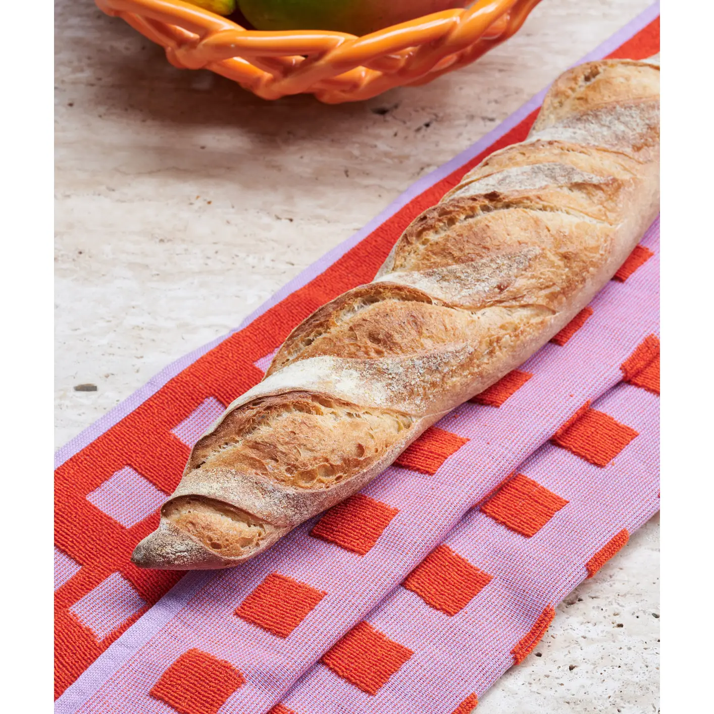 WRAP Geschirrtuch Lila mit roten Quadraten