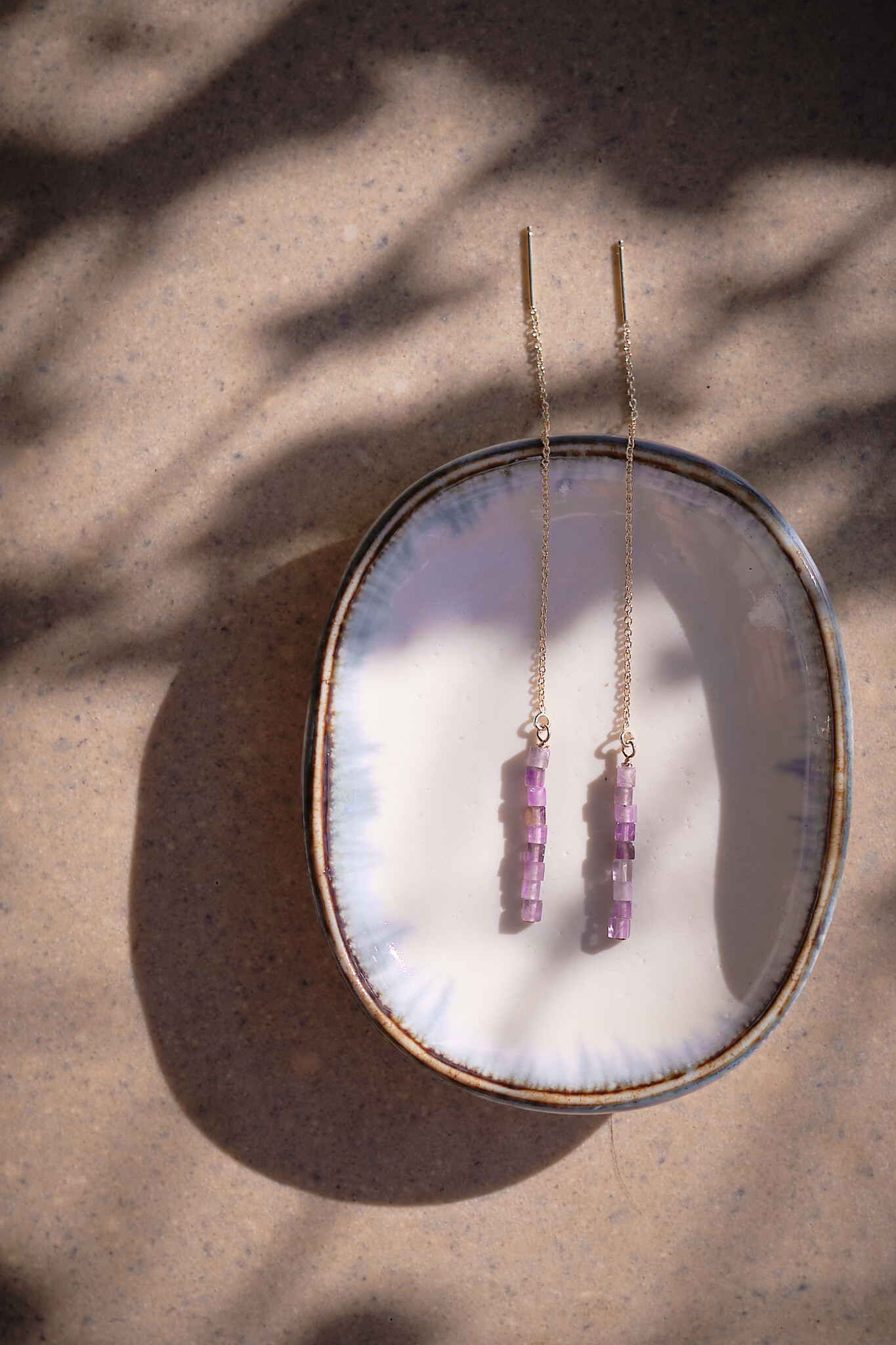 NOUVEL ÉTÉ ANNA, Ketten-Ohrhänger, 14-karat gold filled, verschiedene Edelsteine